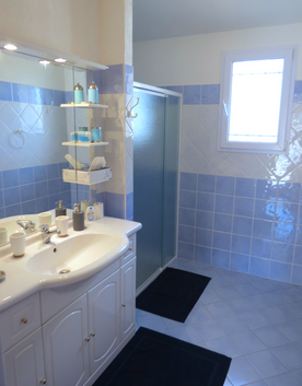 Bathroom - Mas de la Draille